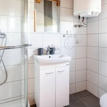 別荘 Letniskowe Nadia Z Podgrzewanym Basenem *