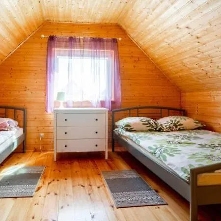 Letniskowe Nadia Z Podgrzewanym Basenem Ferienhaus *