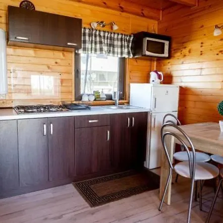 Letniskowe Nadia Z Podgrzewanym Basenem 別荘 Władysławowo