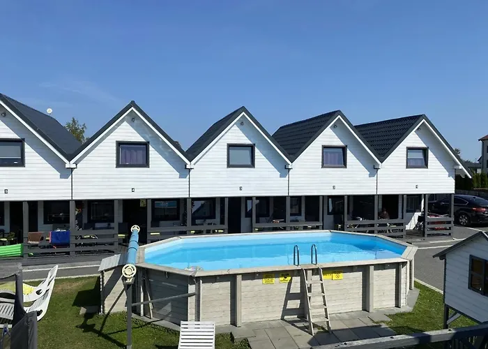 Letniskowe Nadia Z Podgrzewanym Basenem Hébergement de vacances