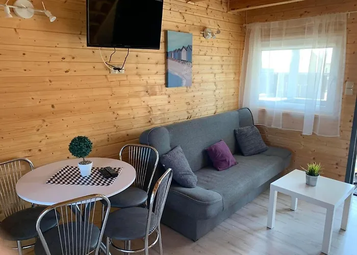 Hébergement de vacances Letniskowe Nadia Z Podgrzewanym Basenem *