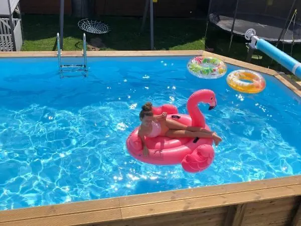 Letniskowe Nadia Z Podgrzewanym Basenem