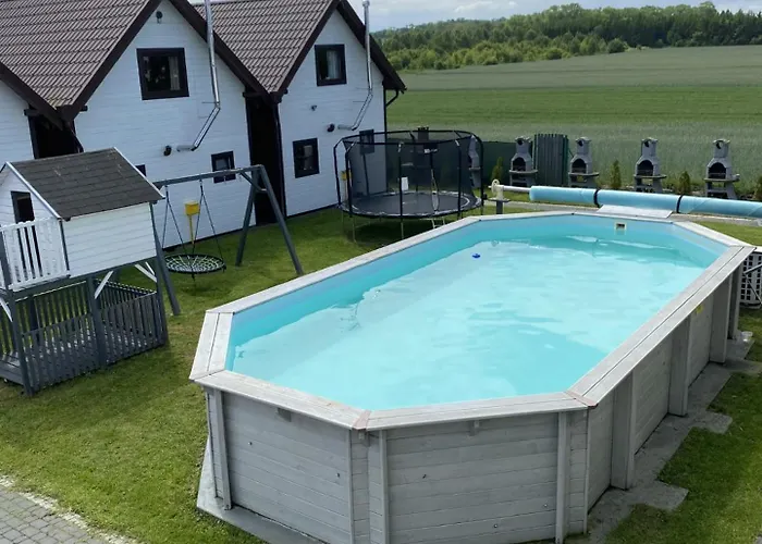 Hébergement de vacances Letniskowe Nadia Z Podgrzewanym Basenem